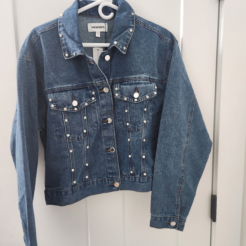 VIGOSS Studded Jean Jacket Size L NWT